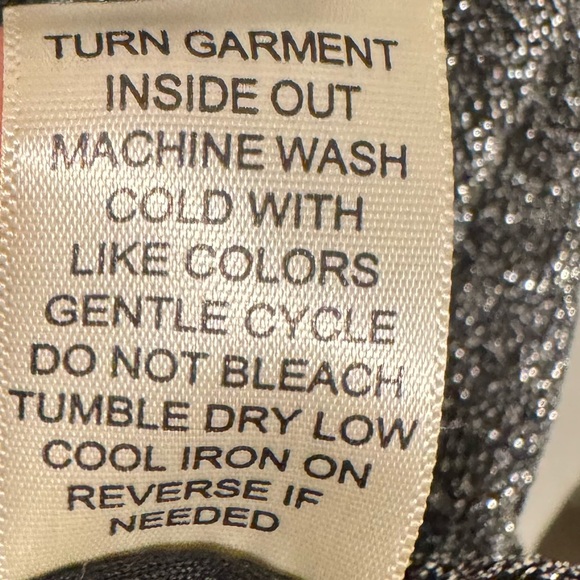 Altar'd State Shimmer Glitter World Tour 1987 Oversized Tee Womens Size Small - Picture 7 of 9